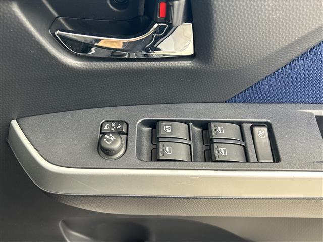 ルーミー カスタムG 純正SDナビフルセグテレビ両側パワースライドドア純正14インチアルミホイールビルトインETCコーナーセンサーバックカメラスペアキー純正フロアマットクルーズコントロール(18枚目)