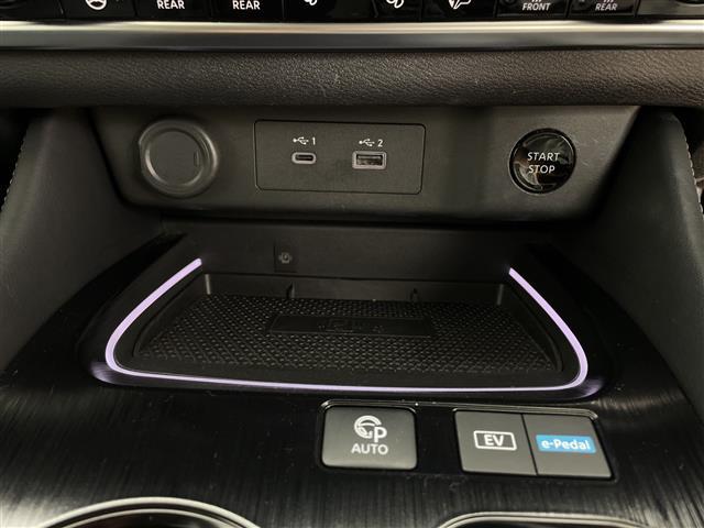 エクストレイル Ｇ　ワンオーナー純正１２．３インチナビＢｌｕｅｔｏｏｔｈ☆フルセグテレビ電動リアゲートプロパイロットブラインドスポットモニターメモリーシートヘッドアップディスプレイ（11枚目）