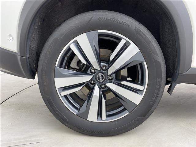 エクストレイル Ｇ　ワンオーナー純正１２．３インチナビＢｌｕｅｔｏｏｔｈ☆フルセグテレビ電動リアゲートプロパイロットブラインドスポットモニターメモリーシートヘッドアップディスプレイ（38枚目）