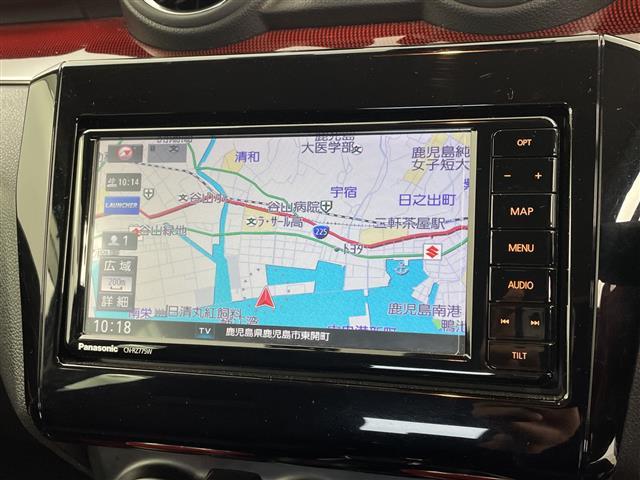 スイフトスポーツ ベースグレード　ワンオーナー　純正ＳＤナビ　フルセグテレビ　スズキセーフティサポート　ＣＤ　ＤＶＤ　Ｂｌｕｅｔｏｏｔｈ　純正１７インチアルミホイール　純正ドライブレコーダー　ｍｏｍｏステアリングカバー（6枚目）