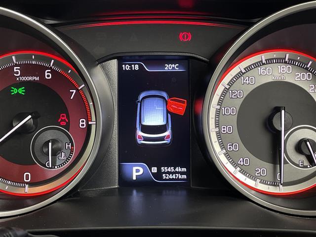 スイフトスポーツ ベースグレード　ワンオーナー　純正ＳＤナビ　フルセグテレビ　スズキセーフティサポート　ＣＤ　ＤＶＤ　Ｂｌｕｅｔｏｏｔｈ　純正１７インチアルミホイール　純正ドライブレコーダー　ｍｏｍｏステアリングカバー（8枚目）