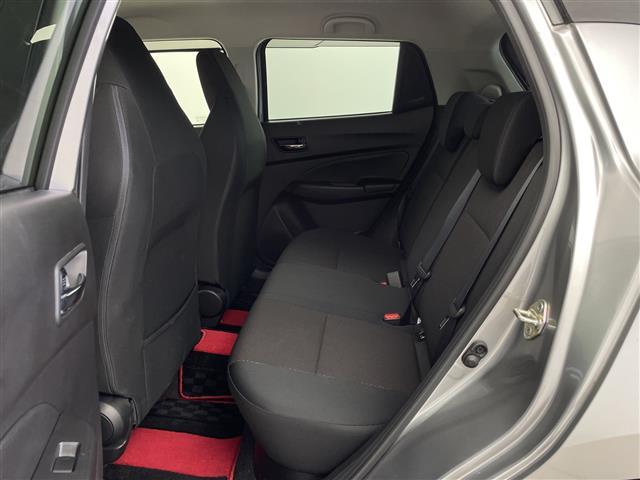 スイフトスポーツ ベースグレード　ワンオーナー　純正ＳＤナビ　フルセグテレビ　スズキセーフティサポート　ＣＤ　ＤＶＤ　Ｂｌｕｅｔｏｏｔｈ　純正１７インチアルミホイール　純正ドライブレコーダー　ｍｏｍｏステアリングカバー（24枚目）