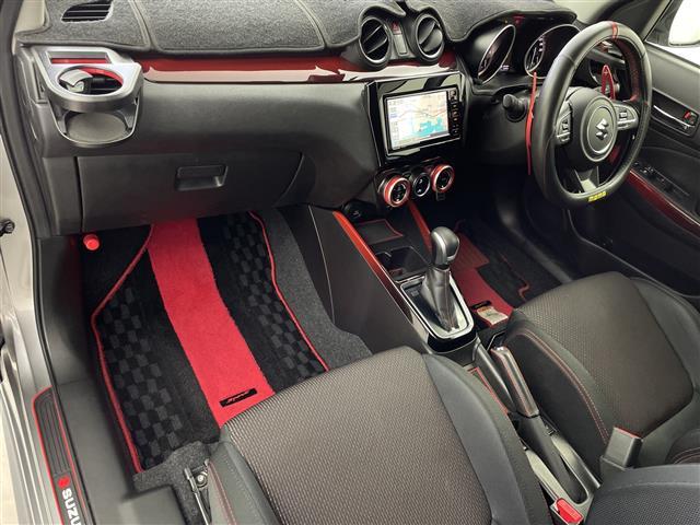 スイフトスポーツ ベースグレード　ワンオーナー　純正ＳＤナビ　フルセグテレビ　スズキセーフティサポート　ＣＤ　ＤＶＤ　Ｂｌｕｅｔｏｏｔｈ　純正１７インチアルミホイール　純正ドライブレコーダー　ｍｏｍｏステアリングカバー（26枚目）