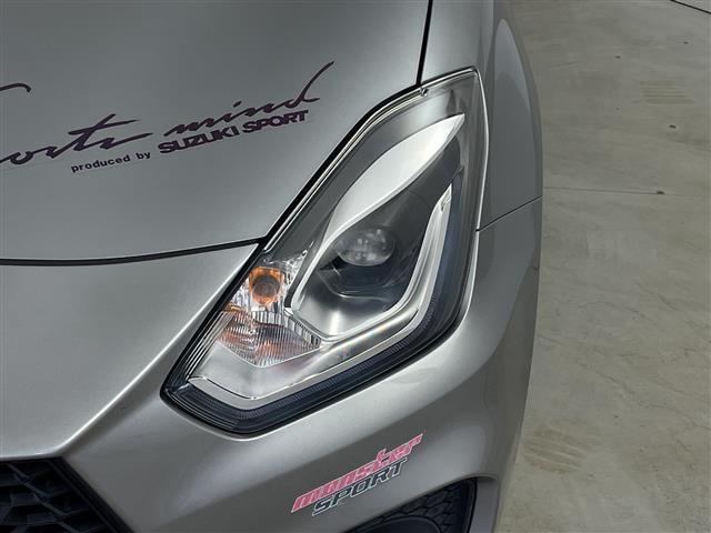 スイフトスポーツ ベースグレード　ワンオーナー　純正ＳＤナビ　フルセグテレビ　スズキセーフティサポート　ＣＤ　ＤＶＤ　Ｂｌｕｅｔｏｏｔｈ　純正１７インチアルミホイール　純正ドライブレコーダー　ｍｏｍｏステアリングカバー（28枚目）