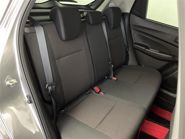 スイフトスポーツ ベースグレード　ワンオーナー　純正ＳＤナビ　フルセグテレビ　スズキセーフティサポート　ＣＤ　ＤＶＤ　Ｂｌｕｅｔｏｏｔｈ　純正１７インチアルミホイール　純正ドライブレコーダー　ｍｏｍｏステアリングカバー（33枚目）