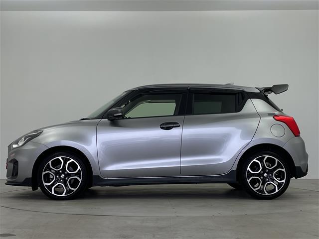 スイフトスポーツ ベースグレード　ワンオーナー　純正ＳＤナビ　フルセグテレビ　スズキセーフティサポート　ＣＤ　ＤＶＤ　Ｂｌｕｅｔｏｏｔｈ　純正１７インチアルミホイール　純正ドライブレコーダー　ｍｏｍｏステアリングカバー（37枚目）