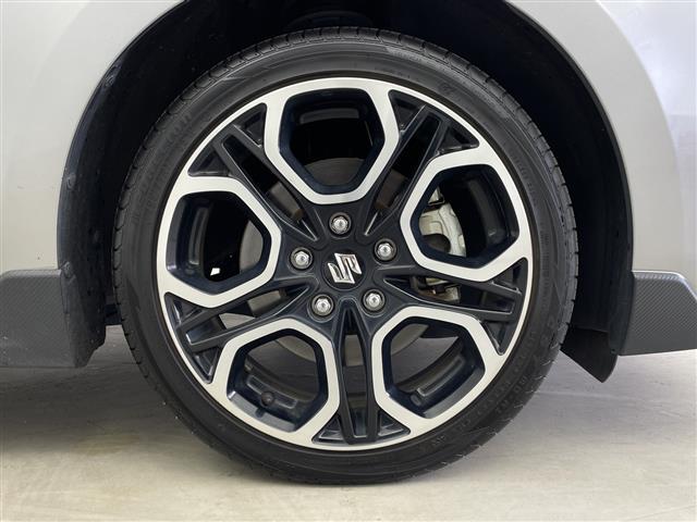 スイフトスポーツ ベースグレード　ワンオーナー　純正ＳＤナビ　フルセグテレビ　スズキセーフティサポート　ＣＤ　ＤＶＤ　Ｂｌｕｅｔｏｏｔｈ　純正１７インチアルミホイール　純正ドライブレコーダー　ｍｏｍｏステアリングカバー（40枚目）