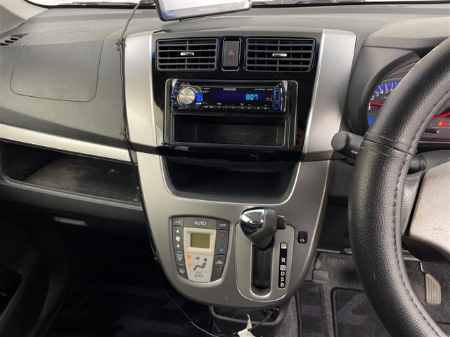 ステラ カスタムＲ　ワンオーナー　社外オーディオ　社外ポータブルナビ　スマートキー　オートライト　ＬＥＤヘッドライト　アイドリングストップ　純正ＡＷ１４インチ　保証書　取扱説明書（3枚目）