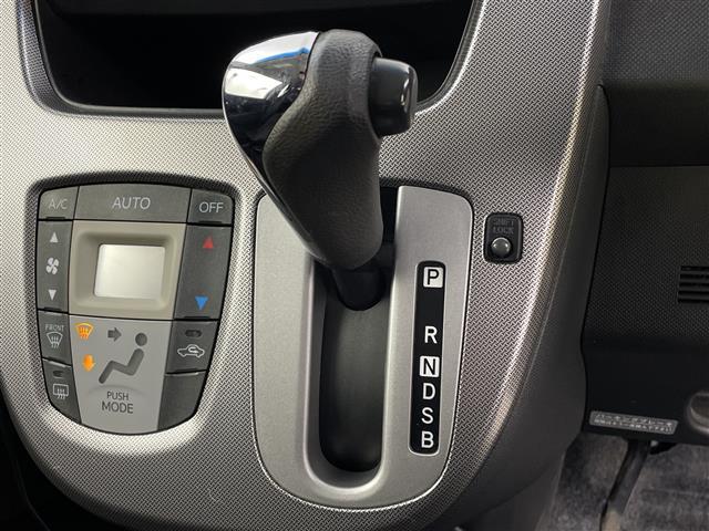 ステラ カスタムＲ　ワンオーナー　社外オーディオ　社外ポータブルナビ　スマートキー　オートライト　ＬＥＤヘッドライト　アイドリングストップ　純正ＡＷ１４インチ　保証書　取扱説明書（10枚目）