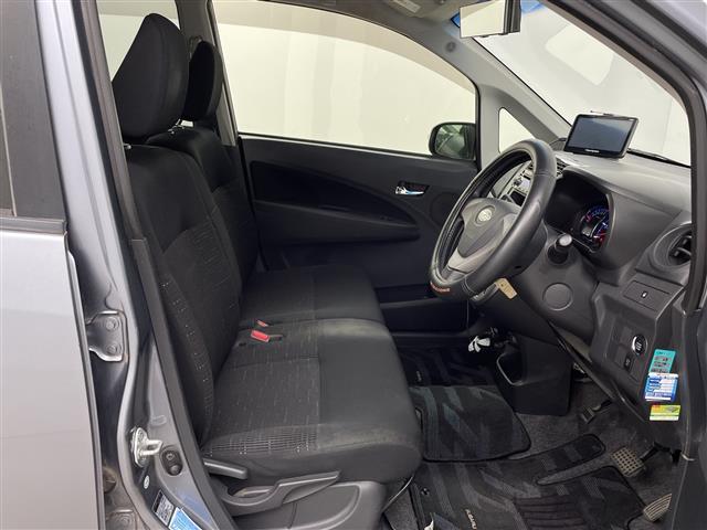 ステラ カスタムＲ　ワンオーナー　社外オーディオ　社外ポータブルナビ　スマートキー　オートライト　ＬＥＤヘッドライト　アイドリングストップ　純正ＡＷ１４インチ　保証書　取扱説明書（13枚目）