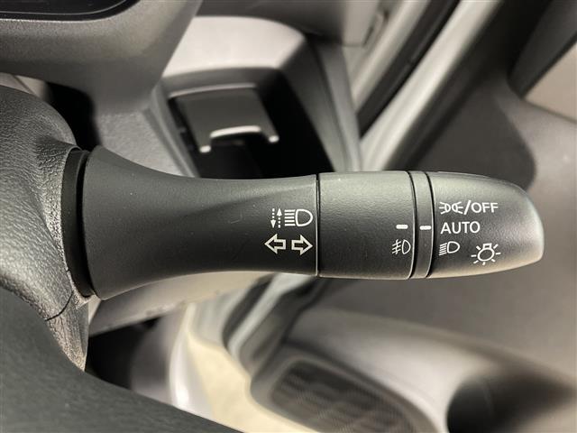 ルークス ハイウェイスター　Ｇターボプロパイロットエディション　純正型ナビ　プロパイロット　エマージェンシーブレーキ　アラウンドビューモニター　革調シートカバー　ＥＴＣ２．０　バックカメラ　前後ドライブレコーダー　アイドリングストップ　両側パワースライドドア（9枚目）