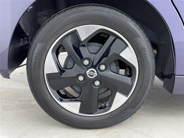 ◆商談ルームには「キッズスペース」を完備しています。ＤＶＤ、ブロック、絵本、おままごとセット。お子様連れでも、ゆっくりとお車をお選びいただけます！