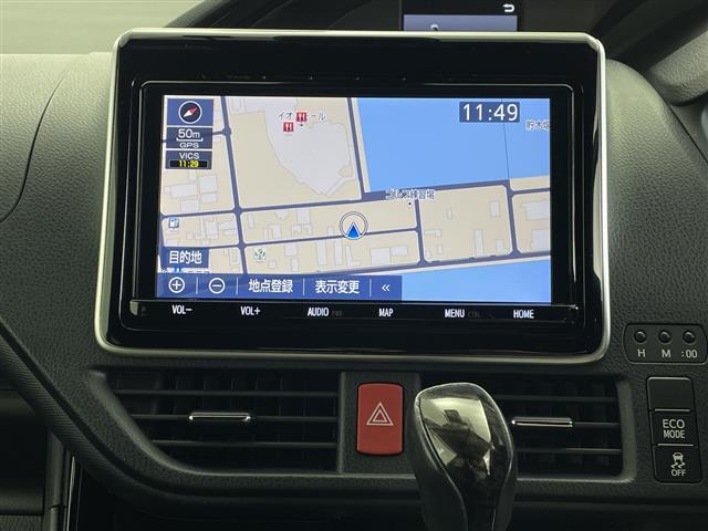 ノア Ｓｉ　ダブルバイビーＩＩＩ　ディーラーナビ　フリップダウンモニター　バックカメラ　ドライブレコーダー　ハーフレザー　両側パワースライドドア　オートホールド　レーンキープアシスト　クルーズコントロール　バイザー　オートハイビーム（5枚目）