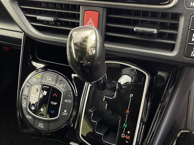 ノア Ｓｉ　ダブルバイビーＩＩＩ　ディーラーナビ　フリップダウンモニター　バックカメラ　ドライブレコーダー　ハーフレザー　両側パワースライドドア　オートホールド　レーンキープアシスト　クルーズコントロール　バイザー　オートハイビーム（16枚目）