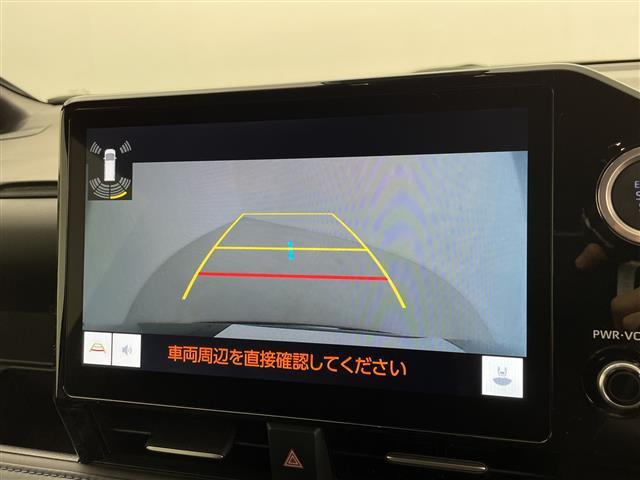 ヴォクシー Ｓ－Ｚ　１０．５型ナビ　１４型有機ＥＬ後席ディスプレイ　バックカメラ　ＥＴＣ２．０　トヨタセーフティセンス　クリアランスソナー　両側パワースライドドア　純正１７インチＡＷ　ＬＥＤヘッドライト　オートライト（4枚目）