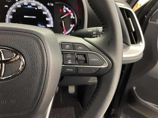 ヴォクシー Ｓ－Ｚ　１０．５型ナビ　１４型有機ＥＬ後席ディスプレイ　バックカメラ　ＥＴＣ２．０　トヨタセーフティセンス　クリアランスソナー　両側パワースライドドア　純正１７インチＡＷ　ＬＥＤヘッドライト　オートライト（8枚目）