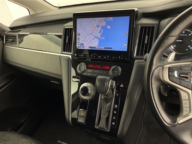 デリカＤ：５ アーバンギア　Ｇ　パワーパッケージ　純正１０型ナビ　マルチアラウンドモニター　フリップダウンモニター　フルセグテレビ　両側パワースライドドア　電動リアゲート　電動サイドステップ　ドライブレコーダー　ＥＴＣ　革巻きステアリング　ステリモ（5枚目）