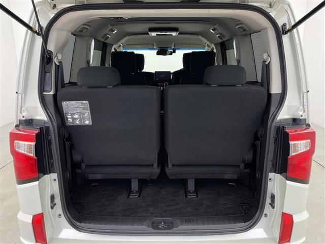 デリカＤ：５ アーバンギア　Ｇ　パワーパッケージ　純正１０型ナビ　マルチアラウンドモニター　フリップダウンモニター　フルセグテレビ　両側パワースライドドア　電動リアゲート　電動サイドステップ　ドライブレコーダー　ＥＴＣ　革巻きステアリング　ステリモ（27枚目）