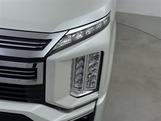 デリカＤ：５ アーバンギア　Ｇ　パワーパッケージ　純正１０型ナビ　マルチアラウンドモニター　フリップダウンモニター　フルセグテレビ　両側パワースライドドア　電動リアゲート　電動サイドステップ　ドライブレコーダー　ＥＴＣ　革巻きステアリング　ステリモ（35枚目）