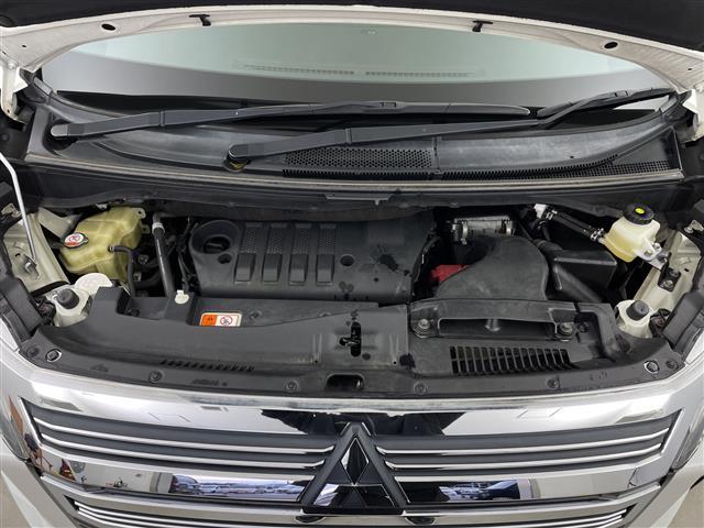 デリカＤ：５ アーバンギア　Ｇ　パワーパッケージ　純正１０型ナビ　マルチアラウンドモニター　フリップダウンモニター　フルセグテレビ　両側パワースライドドア　電動リアゲート　電動サイドステップ　ドライブレコーダー　ＥＴＣ　革巻きステアリング　ステリモ（40枚目）