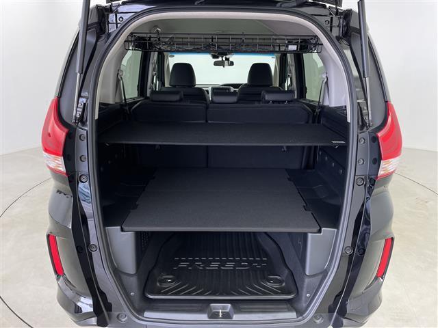 フリード＋ Ｇ・ホンダセンシング　純正ナビ　バックカメラ　ＥＴＣ　ドライブレコーダー　ホンダセンシング　ステアリングスイッチ　両側パワースライドドア　追従クルーズコントロール　ＬＥＤヘッドライト　レーンキープアシスト　純正フロアマット（24枚目）