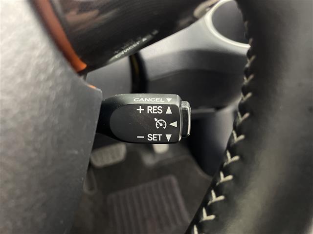 シエンタ ハイブリッド　ファンベースＧ　純正ナビ　バックカメラ　モデリスタエアロ　両側パワースライドドア　トヨタセーフティーセンス　プリクラッシュセーフティ　レーンディパーチャーアラート　オートマチックハイビーム　クルーズコントロール（13枚目）