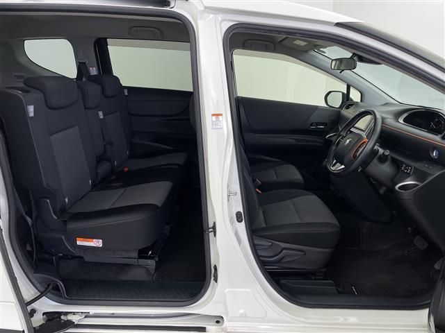 シエンタ ハイブリッド　ファンベースＧ　純正ナビ　バックカメラ　モデリスタエアロ　両側パワースライドドア　トヨタセーフティーセンス　プリクラッシュセーフティ　レーンディパーチャーアラート　オートマチックハイビーム　クルーズコントロール（23枚目）