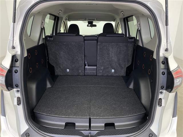 シエンタ ハイブリッド　ファンベースＧ　純正ナビ　バックカメラ　モデリスタエアロ　両側パワースライドドア　トヨタセーフティーセンス　プリクラッシュセーフティ　レーンディパーチャーアラート　オートマチックハイビーム　クルーズコントロール（26枚目）