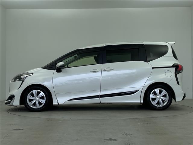 シエンタ ハイブリッド　ファンベースＧ　純正ナビ　バックカメラ　モデリスタエアロ　両側パワースライドドア　トヨタセーフティーセンス　プリクラッシュセーフティ　レーンディパーチャーアラート　オートマチックハイビーム　クルーズコントロール（32枚目）