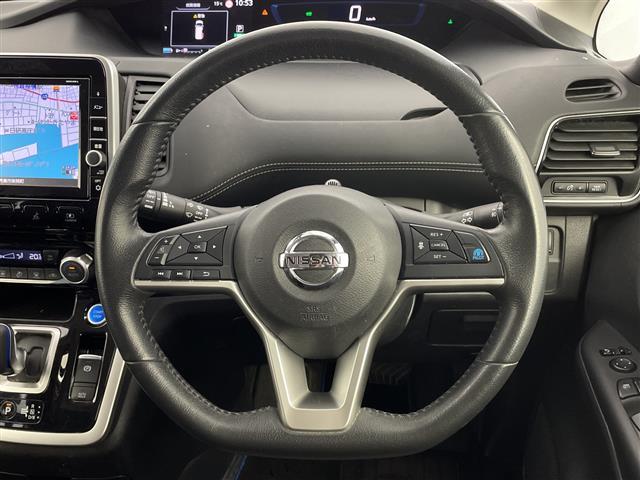 セレナ e-パワー ハイウェイスターV ワンオーナー 純正ナビ プロパイロット アラウンドビューモニター ドライブレコーダー デジタルインナーミラー コーナーセンサー ドアバイザー 両側パワースライドドア ETC LEDヘッドライト(7枚目)