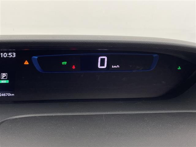 セレナ e-パワー ハイウェイスターV ワンオーナー 純正ナビ プロパイロット アラウンドビューモニター ドライブレコーダー デジタルインナーミラー コーナーセンサー ドアバイザー 両側パワースライドドア ETC LEDヘッドライト(12枚目)