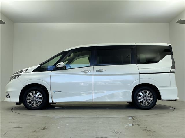 セレナ e-パワー ハイウェイスターV ワンオーナー 純正ナビ プロパイロット アラウンドビューモニター ドライブレコーダー デジタルインナーミラー コーナーセンサー ドアバイザー 両側パワースライドドア ETC LEDヘッドライト(35枚目)