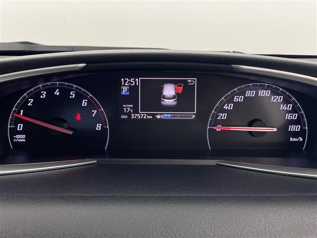 シエンタ ファンベースＧ　純正ＳＤナビ　バックカメラ　両側パワースライドドア　パノラミックビューモニター　前方ドライブレコーダー　純正フロアマット　ビルドインＥＴＣ　ドライブレコーダー　ＬＥＤヘッドライト　革巻きステリモ（11枚目）