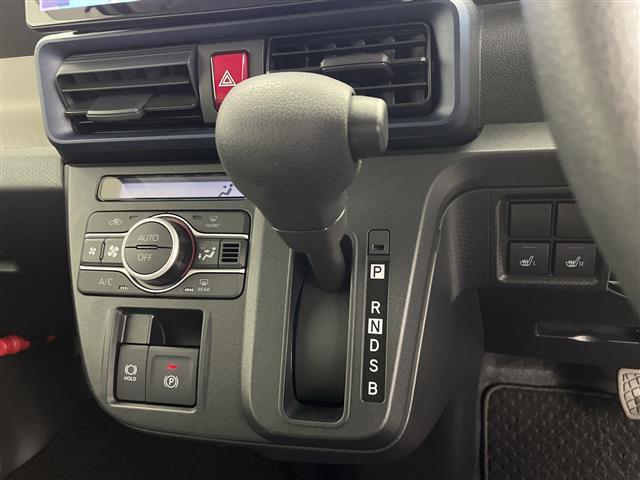 タント Ｘ　ワンオーナー　１０インチディーラーナビ　バックカメラ　両側パワースライドドア　ＬＥＤヘッドライト　ベンチシート　シートヒーター　レーンキープアシスト　オートハイビーム　オートホールド　Ａストップ（14枚目）