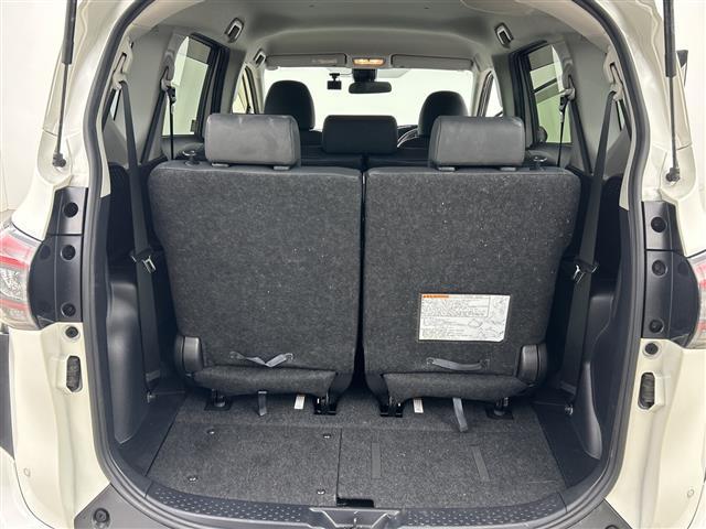 シエンタ ハイブリッドＧ　クエロ　純正ナビ　バックカメラ　モデリスタエアロ　Ｔｏｙｏｔａ　Ｓａｆｅｔｙ　Ｓｅｎｓｅ　プリクラッシュセーフティ　レーンディパーチャーアラート　オートマチックハイビーム　先行車発進告知機能　ドラレコ　ＬＥＤ（21枚目）