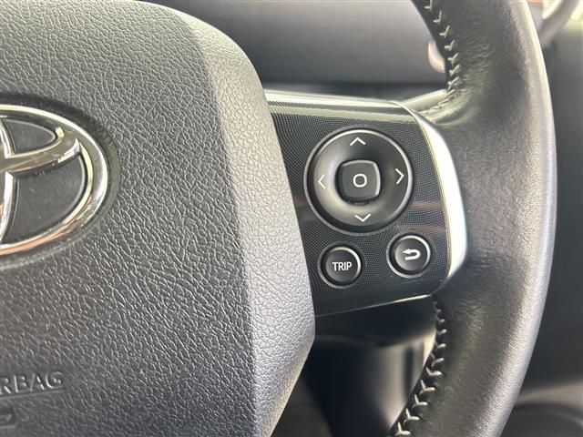 シエンタ Ｇ　純正ＳＤナビ　バックカメラ　両側パワースライドドア　トヨタセーフティセンス　レーンキープアシスト　衝突被害軽減ブレーキ　ステアリングリモコン　純正フロアマット　スマートキー　アイドリングストップ（10枚目）