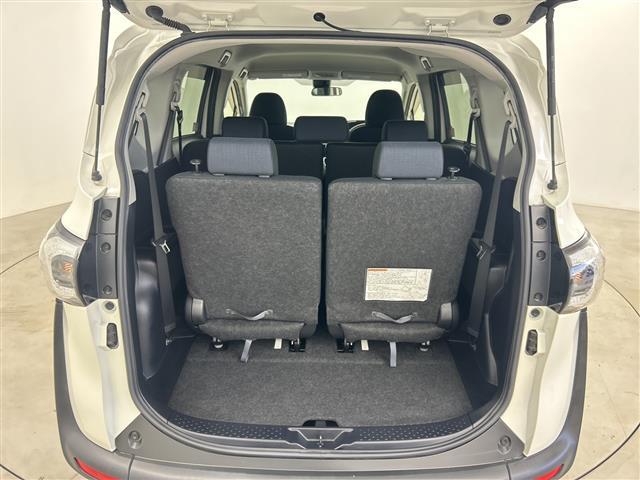 シエンタ Ｇ　純正ＳＤナビ　バックカメラ　両側パワースライドドア　トヨタセーフティセンス　レーンキープアシスト　衝突被害軽減ブレーキ　ステアリングリモコン　純正フロアマット　スマートキー　アイドリングストップ（26枚目）