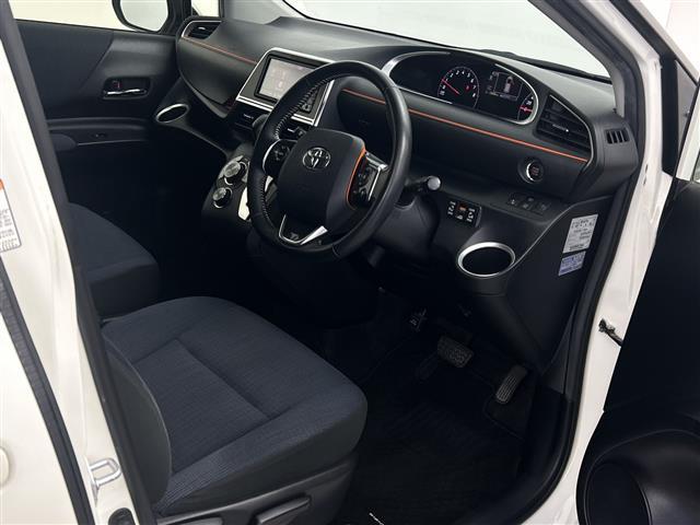 シエンタ Ｇ　純正ＳＤナビ　バックカメラ　両側パワースライドドア　トヨタセーフティセンス　レーンキープアシスト　衝突被害軽減ブレーキ　ステアリングリモコン　純正フロアマット　スマートキー　アイドリングストップ（28枚目）