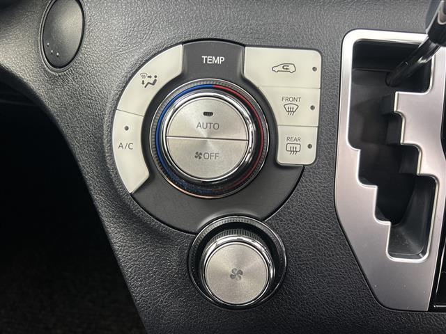 シエンタ ファンベースＧ　純正ＳＤナビ　バックカメラ　前後ドライブレコーダー　両側パワースライドドア　ビルトインＥＴＣ　トヨタセーフティセンス　レーンキープアシスト　コーナーセンサー　純正ＡＷ１５インチ　スマートキー　禁煙車（14枚目）