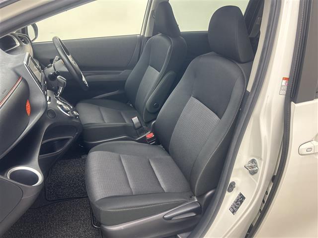 シエンタ ファンベースＧ　純正ＳＤナビ　バックカメラ　前後ドライブレコーダー　両側パワースライドドア　ビルトインＥＴＣ　トヨタセーフティセンス　レーンキープアシスト　コーナーセンサー　純正ＡＷ１５インチ　スマートキー　禁煙車（22枚目）