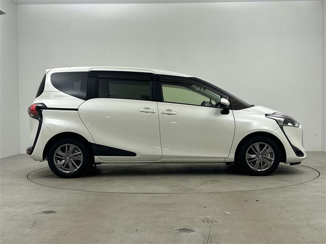 シエンタ ファンベースＧ　純正ＳＤナビ　バックカメラ　前後ドライブレコーダー　両側パワースライドドア　ビルトインＥＴＣ　トヨタセーフティセンス　レーンキープアシスト　コーナーセンサー　純正ＡＷ１５インチ　スマートキー　禁煙車（29枚目）