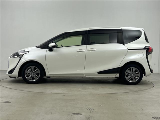 シエンタ ファンベースＧ　純正ＳＤナビ　バックカメラ　前後ドライブレコーダー　両側パワースライドドア　ビルトインＥＴＣ　トヨタセーフティセンス　レーンキープアシスト　コーナーセンサー　純正ＡＷ１５インチ　スマートキー　禁煙車（30枚目）