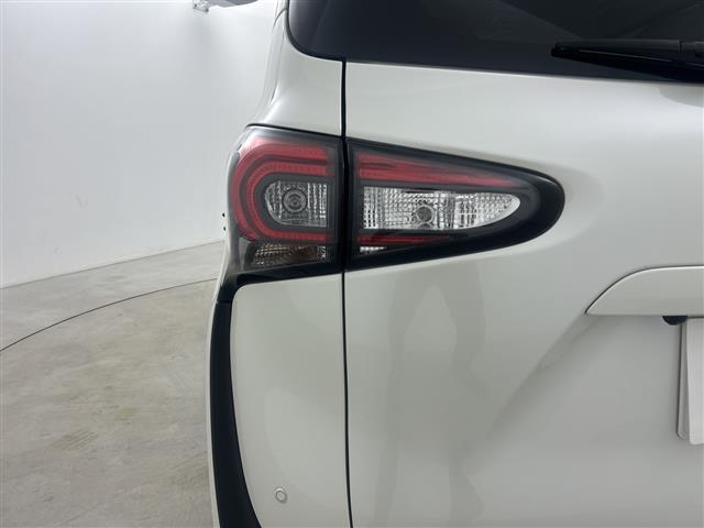 シエンタ ファンベースＧ　純正ＳＤナビ　バックカメラ　前後ドライブレコーダー　両側パワースライドドア　ビルトインＥＴＣ　トヨタセーフティセンス　レーンキープアシスト　コーナーセンサー　純正ＡＷ１５インチ　スマートキー　禁煙車（35枚目）