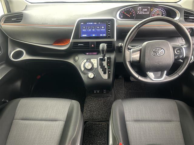 シエンタ ファンベースＧ　純正ＳＤナビ　バックカメラ　前後ドライブレコーダー　両側パワースライドドア　ビルトインＥＴＣ　トヨタセーフティセンス　レーンキープアシスト　コーナーセンサー　純正ＡＷ１５インチ　スマートキー　禁煙車（42枚目）