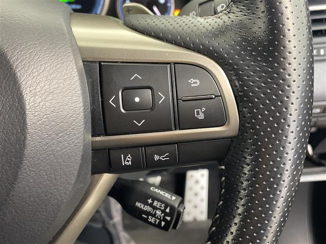 ＲＸ ＲＸ４５０ｈ　Ｆスポーツ　ワンオーナー　パノラマルーフ　パノラミックビューモニター　レクサスセーフティプラス　ブラインドスポットモニタ　３眼ＬＥＤヘッドライト　前後ドライブレコーダー　シートメモリー　ヘッドアップディスプレイ（7枚目）