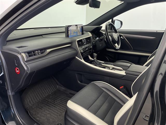 ＲＸ ＲＸ４５０ｈ　Ｆスポーツ　ワンオーナー　パノラマルーフ　パノラミックビューモニター　レクサスセーフティプラス　ブラインドスポットモニタ　３眼ＬＥＤヘッドライト　前後ドライブレコーダー　シートメモリー　ヘッドアップディスプレイ（26枚目）