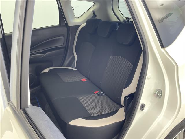 ノート 　純正ＳＤナビ　テレビキャンセラー　デジタルインナーミラー　前後ドライブレコーダー　アラウンドビューモニター　コーナーセンサー　ビルドインＥＴＣ　純正アルミホイール　ＬＥＤヘッドライト　ドアバイザー（25枚目）