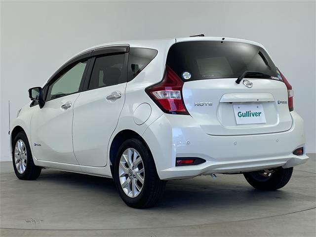 ノート 　純正ＳＤナビ　テレビキャンセラー　デジタルインナーミラー　前後ドライブレコーダー　アラウンドビューモニター　コーナーセンサー　ビルドインＥＴＣ　純正アルミホイール　ＬＥＤヘッドライト　ドアバイザー（43枚目）