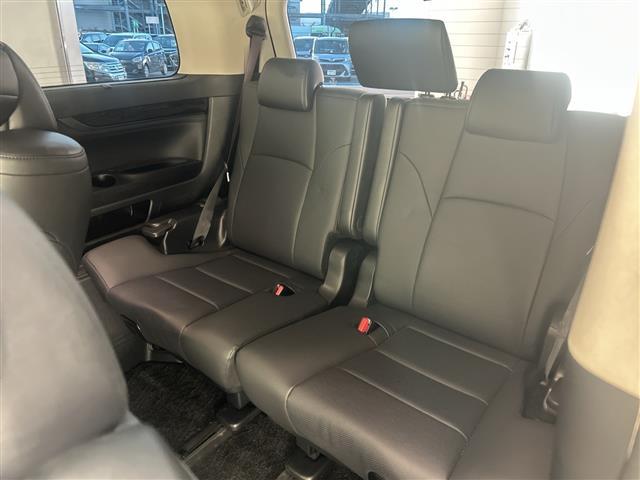 アルファード ２．５Ｓ　Ｃパッケージ　純正ナビ機能付きディスプレイオーディオ　サンルーフ　純正１２．１型フリップダウンモニター　前後ドライブレコーダー　ビルドインＥＴＣ　オートホールド　両側パワースライドドア　ＬＥＤヘッドライト　クルコン（30枚目）