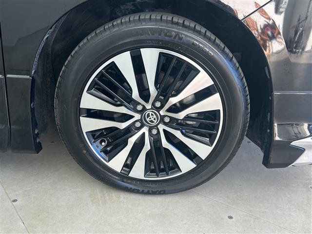 アルファード ２．５Ｓ　Ｃパッケージ　純正ナビ機能付きディスプレイオーディオ　サンルーフ　純正１２．１型フリップダウンモニター　前後ドライブレコーダー　ビルドインＥＴＣ　オートホールド　両側パワースライドドア　ＬＥＤヘッドライト　クルコン（37枚目）